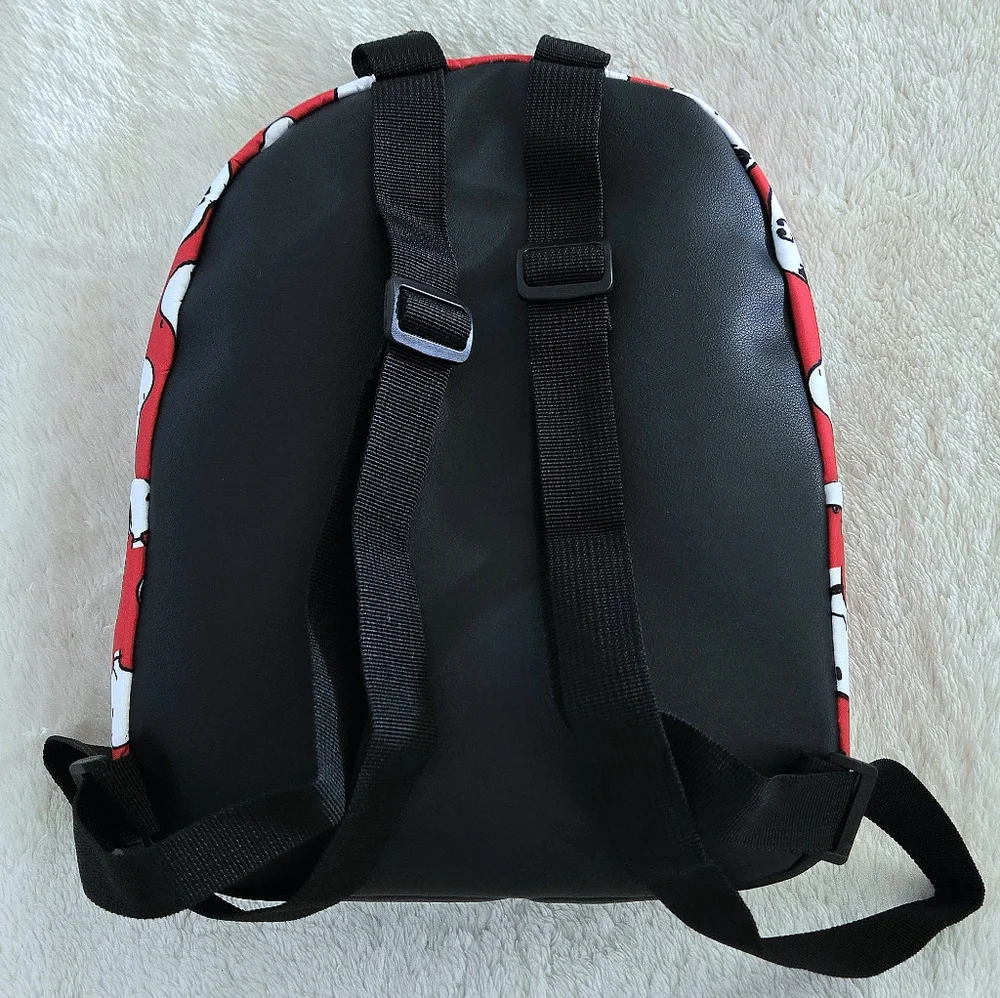 ✨️HP✨️ Peanuts🥜 Snoopy🐶 Mini Backpack🎒 - NWT